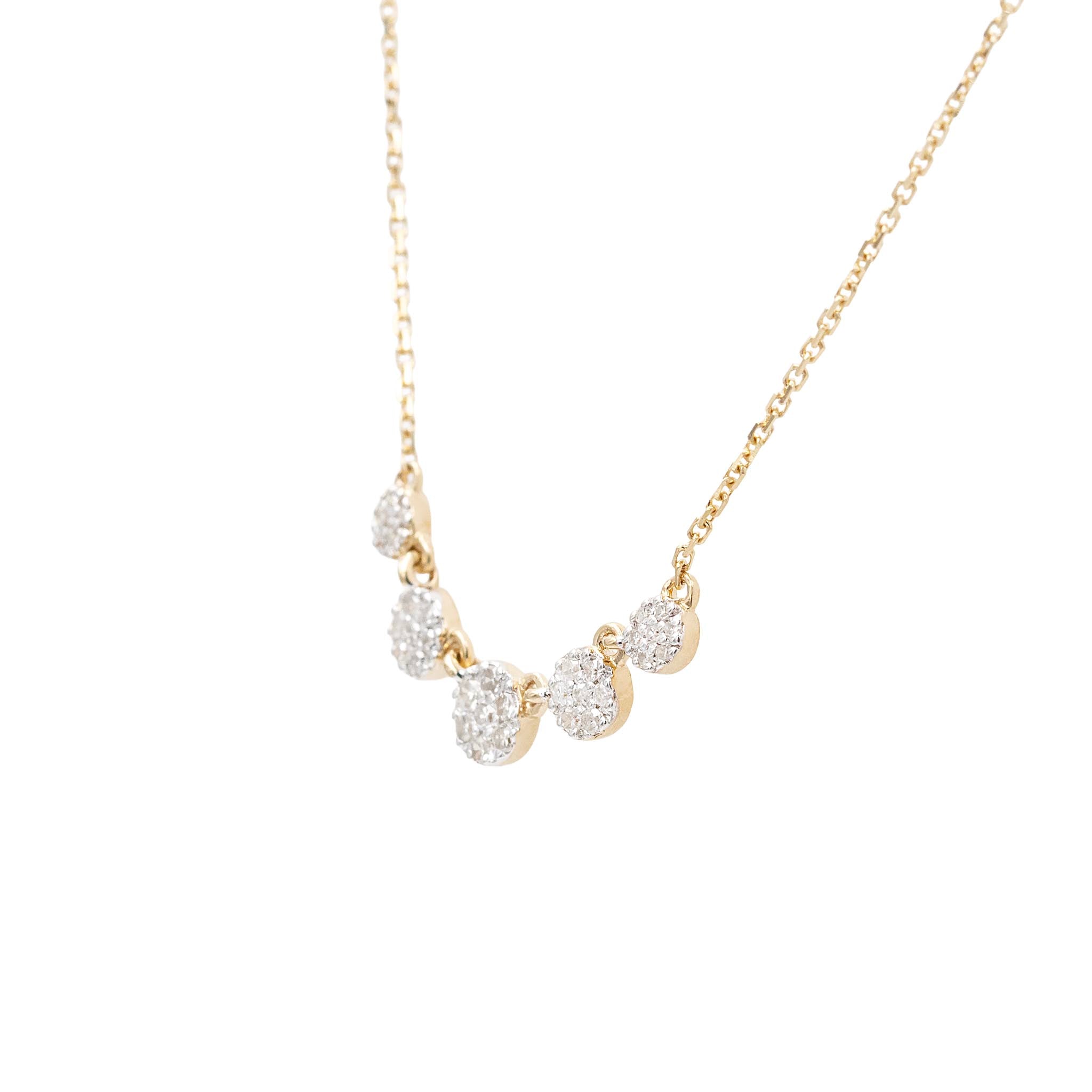Round Cluster Five Disc Necklace In Yellow Gold