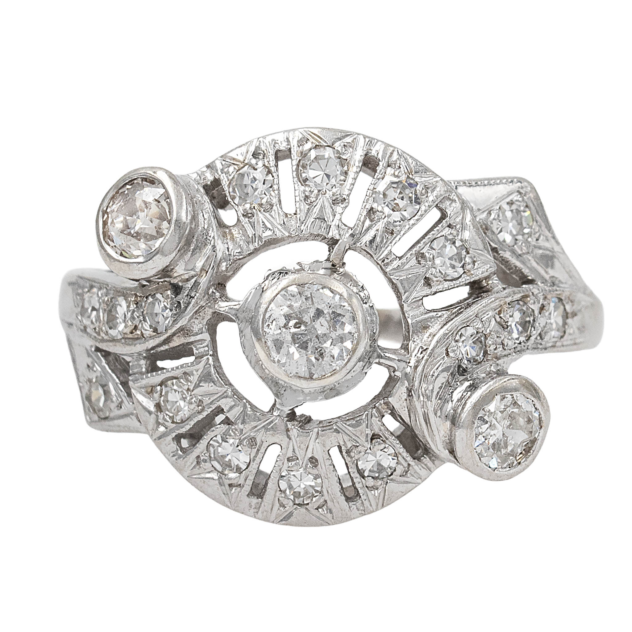 Openwork Circular Diamond Cluster Estate Ring