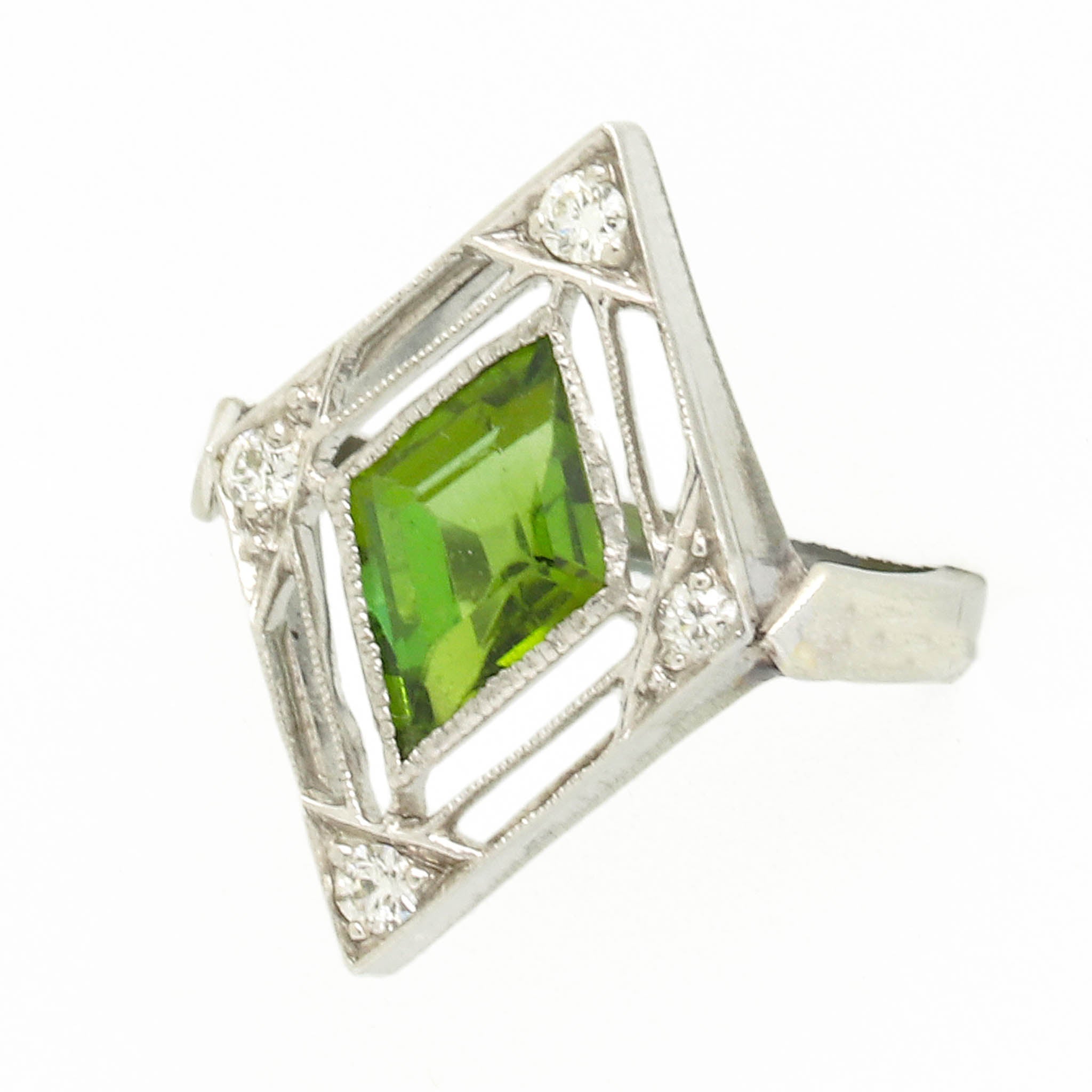 Art Deco Peridot & Diamond Ring
