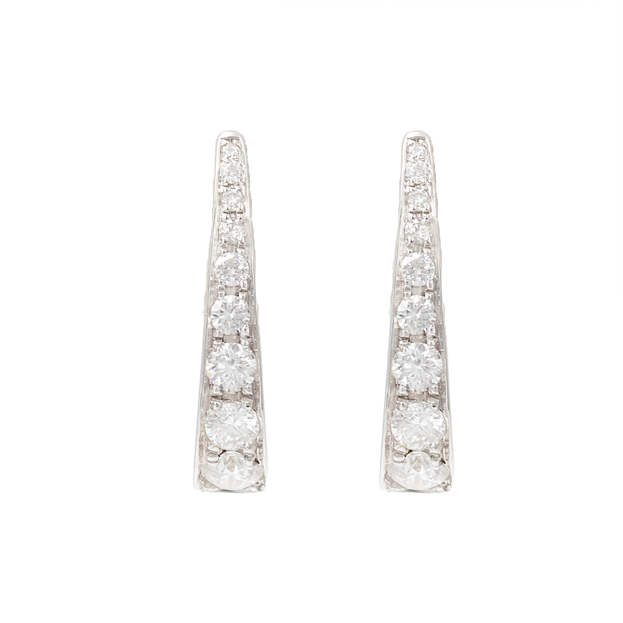 Graduating Diamond Medium Hoop Earrings