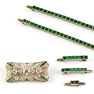 Platinum Diamond And Emerald Deco Pin
